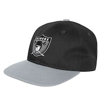 Youth Las Vegas Raiders  Outerstuff Black True Retro Adjustable Hat